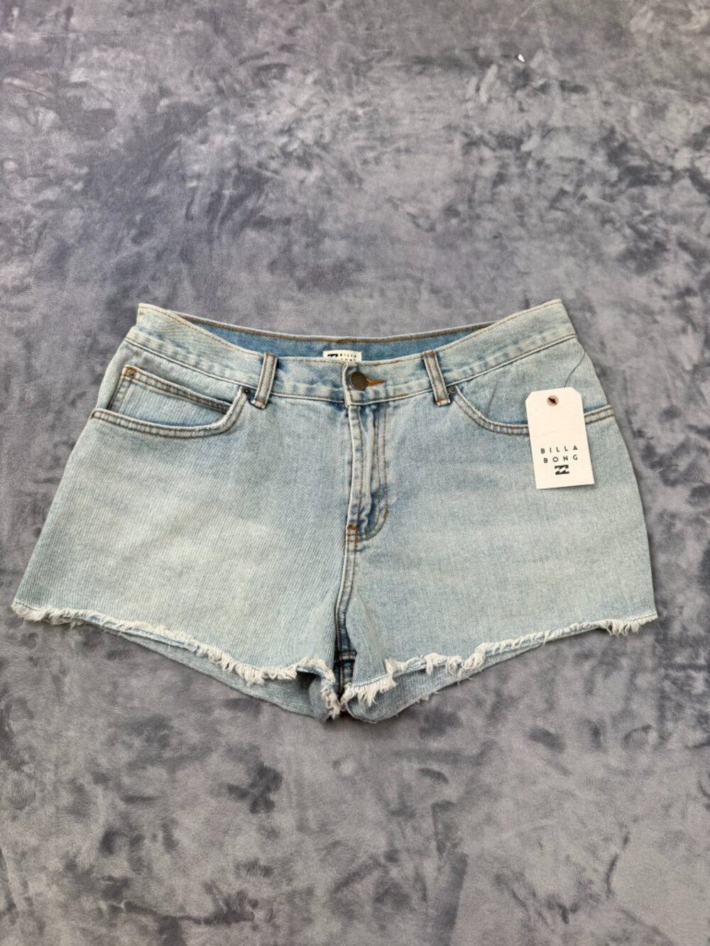 Billabong Drift Away BFCW Denim Shorts Womens Sz 31 Distressed Cuttoff Blue NWT